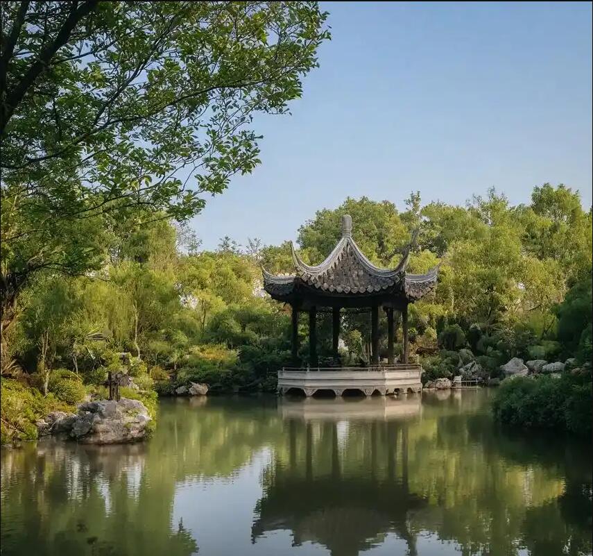 平凉崆峒从容餐饮有限公司